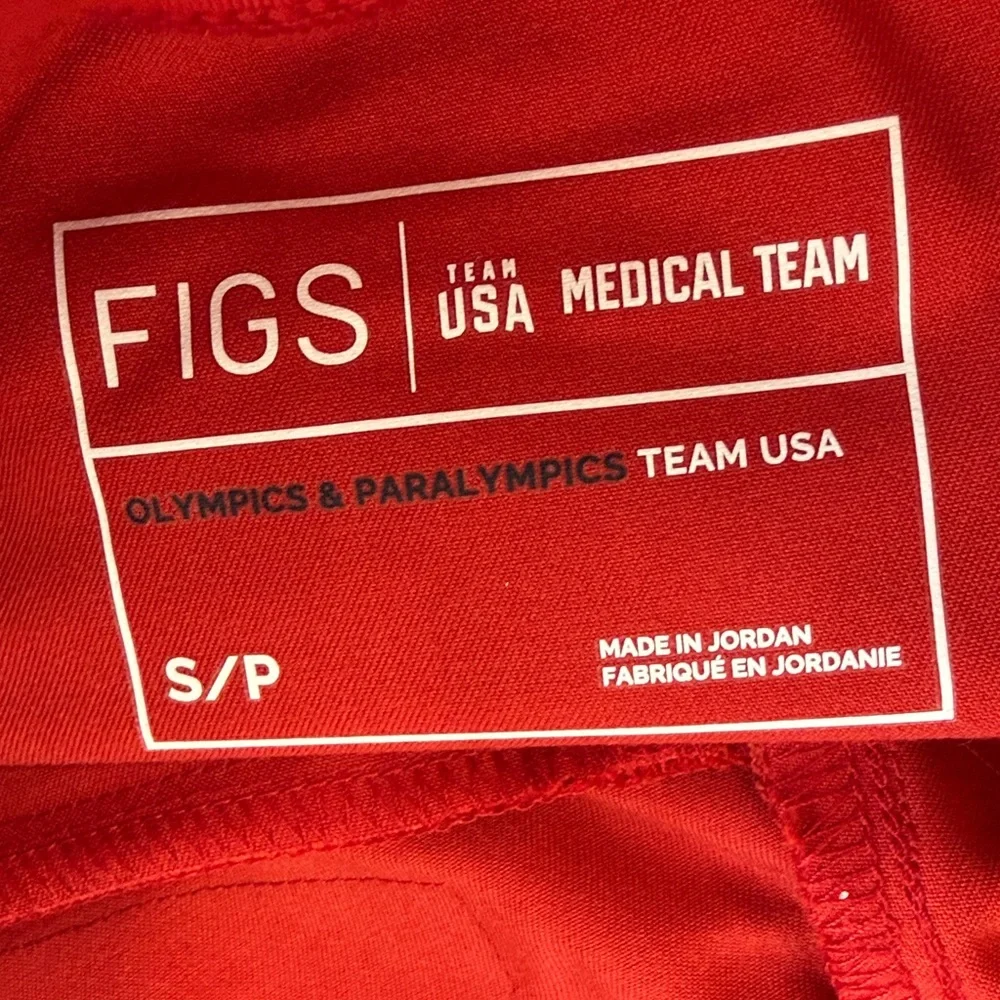 Team USA Red FIGS x Team USA High Waisted Wide Leg small petite - Picture 4 of 4